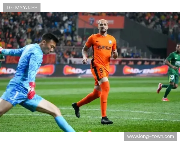 中超前瞻：云南玉昆连胜势头强劲 梅州客家部分球员复出助力反弹